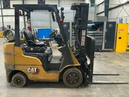 LPG VZV 2018  CAT Lift Trucks 2C5000 (1)