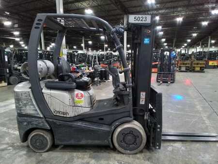 Propane Forklifts 2018  Crown C5 1000-50 (1)