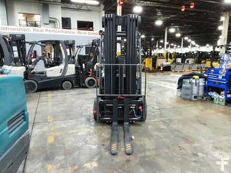 Propane Forklifts 2020  Crown C5 1000-50 (5)