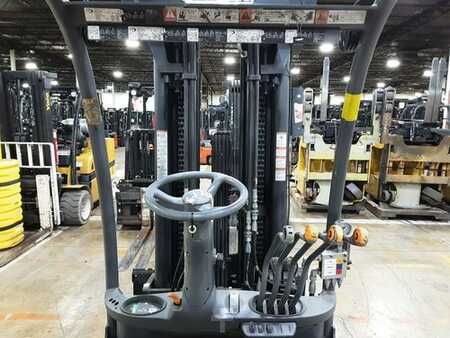 Propane Forklifts 2020  Crown C5 1000-50 (6)