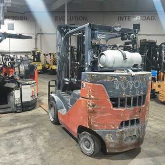 Propane Forklifts 2016  Toyota 8FGC35UBCS (3)