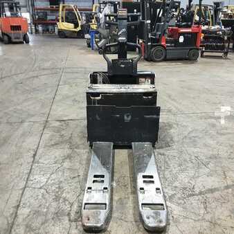 Electric Pallet Jacks 2013  Crown PE4500-60 (5)