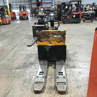 Electric Pallet Jacks 2016  Crown PE4500-60 (5)