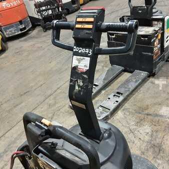 Electric Pallet Jacks 2016  Crown PE4500-60 (6)