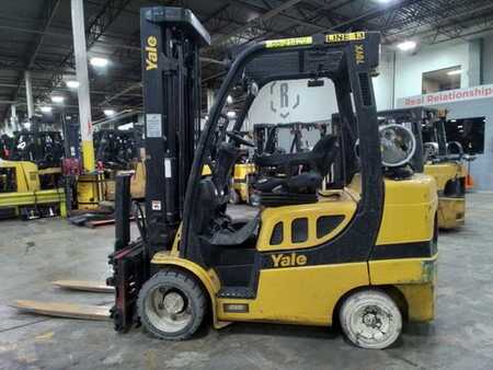 Propane Forklifts 2021  Yale GLC070 (4)