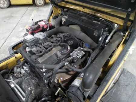 Propane Forklifts 2021  Yale GLC070 (7)