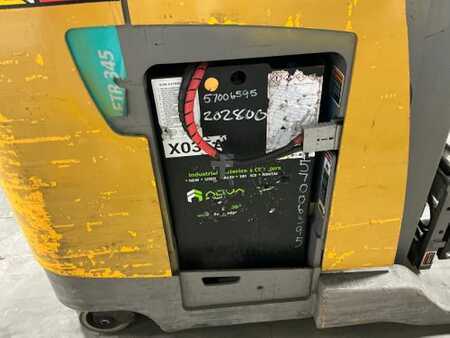 Reach Trucks 2018  CAT Lift Trucks ETR345 (7)