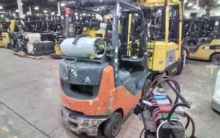 Propane Forklifts 2018  Toyota 8FGCU20 (2)