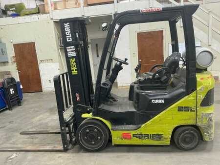 Propane Forklifts 2021  Clark S25CL (4)