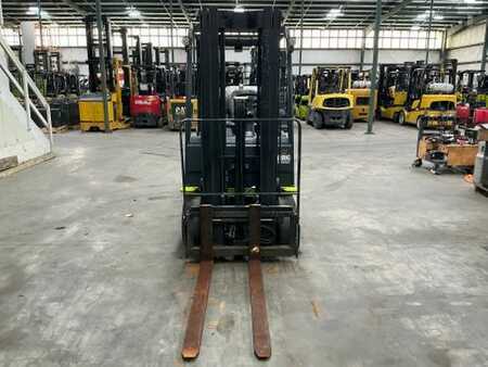 Propane Forklifts 2021  Clark S25CL (5)