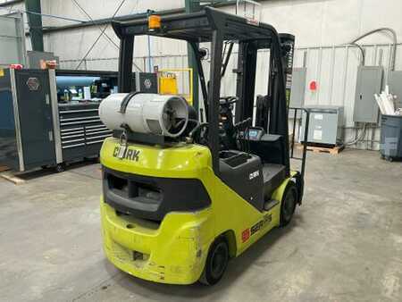 Propane Forklifts 2021  Clark S25CL (2)