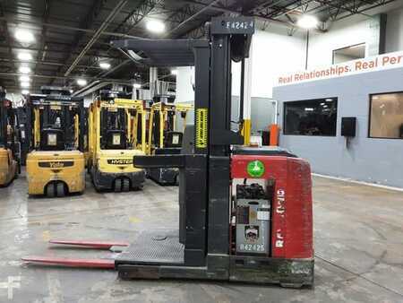 Horizontal order picker 2013  Raymond OPC30TT (1)