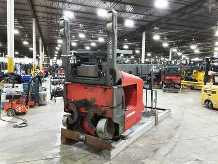 Reach Trucks 2017  Raymond 750 DR32TT (2)