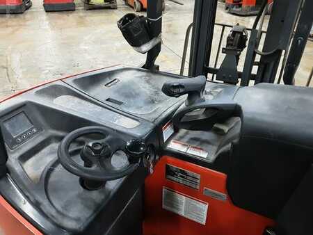 Stackers stand-on 2018  Linde E18S (6)