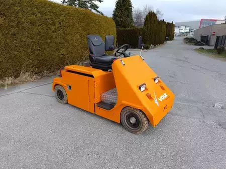 Chariots tracteurs 2017  Volk EFZ 20 K (1)