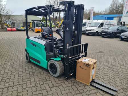 Elektro čtyřkolový VZV 2024 Mitsubishi FB30AN (2)