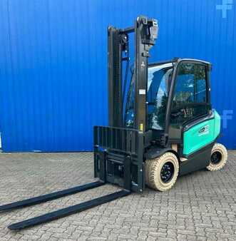 Elektro čtyřkolový VZV 2023 Mitsubishi FB50CN (1)