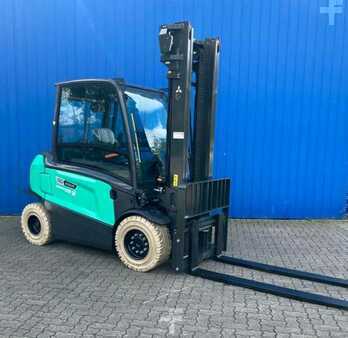 Elektro čtyřkolový VZV 2023 Mitsubishi FB50CN (2)