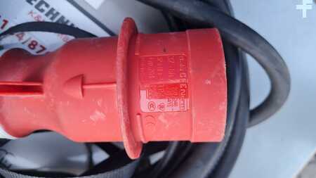 Elektro čtyřkolový VZV 2021  Mitsubishi FB25N (8)