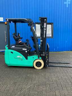 Elektro tříkolové VZV 2025  Mitsubishi L'M ECBT16Q (3)