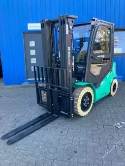 Elektro 4 Rad 2025  Mitsubishi L'M ECB30Q (3)