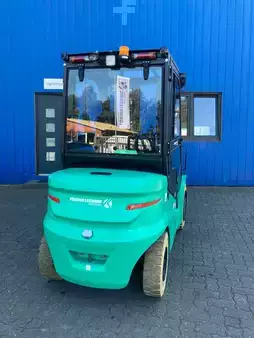 Elektro 4 Rad 2025  Mitsubishi L'M ECB30Q (4)