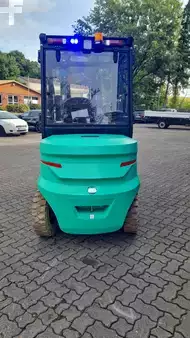 Elektro 4 Rad 2025  Mitsubishi L'M ECB35Q (3)