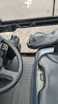 Dieselový VZV 2021  Mitsubishi FD50CNT (8)