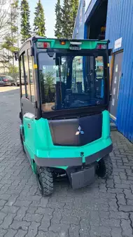 Elektro čtyřkolový VZV 2026  Mitsubishi FB30ACN (3)