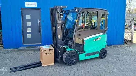 Elektro čtyřkolový VZV 2026  Mitsubishi FB30ACN (1)