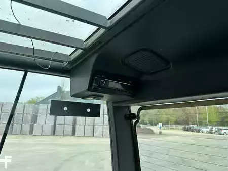Elektro 4 Rad 2017  Mitsubishi FB50 S2 (10)