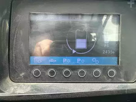 Elektro 4 Rad 2017  Mitsubishi FB50 S2 (12)