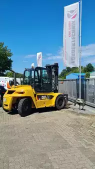 Kontejnerový vozík 2012  CAT Lift Trucks DP80N (1)