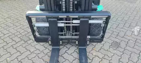 Carrelli elettrici 4 ruote 2019  Mitsubishi FB30N (4)