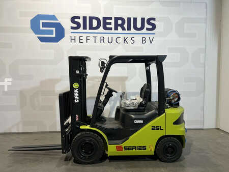 LPG VZV 2024  Clark S25L (2)