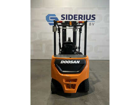 Elektro čtyřkolový VZV 2021  Doosan B34NS (5)