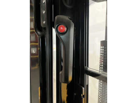 Diesel Forklifts 2021  Hyundai 30D-9V (10)