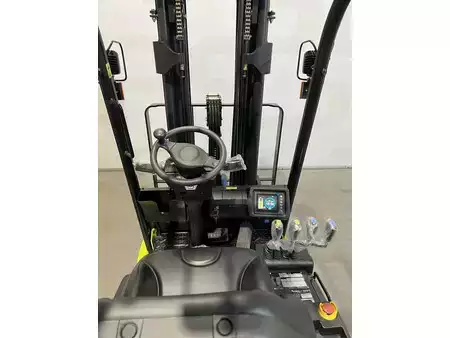 Electric - 4 wheels 2026  Clark STE16 (6)