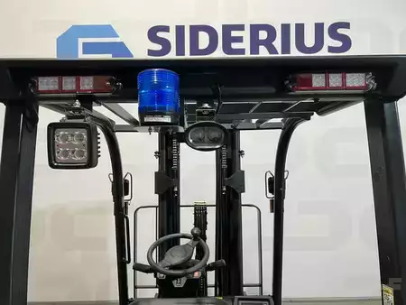 Eléctrico - 4 rodas 2026  Clark STE16 (9)
