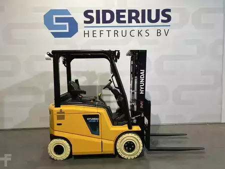 Electric - 4 wheels 2026  Hyundai 16BE-X (1)