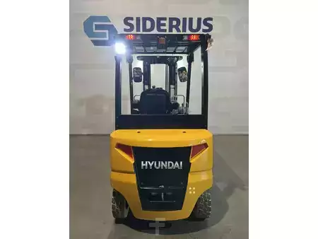 Sähkö - 4 pyör 2026  Hyundai 25BE-X (4)