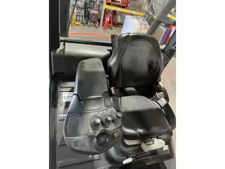 Diesel heftrucks 2015  Linde H30D-02 (10)