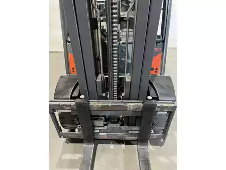 Diesel heftrucks 2015  Linde H30D-02 (6)