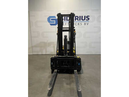 Dieseltrukki 2007  Hyundai 33D-7 (6)