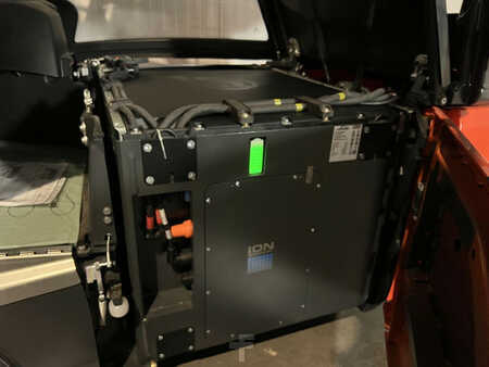 Elektro 4 Rad 2023  Linde E16L LiON Coldstore (9)