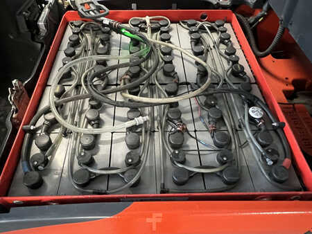 Elektro čtyřkolový VZV 2016  Linde E18L-02 (7)