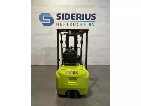 Carrelli elettrici 4 ruote 2019  Clark GTX20S (4)