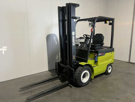 Eléctrico - 4 rodas 2023 ACTIE - CLARK EPX25i (3)