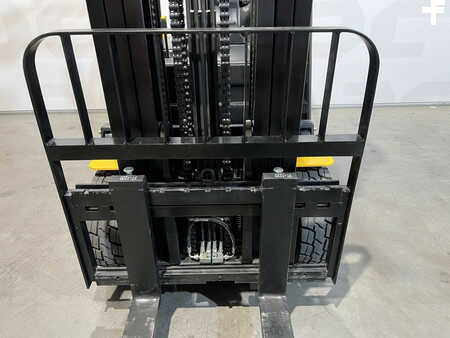 El Truck - 4-hjul 2022  ACTIE - HYUNDAI 30B-7A (15)