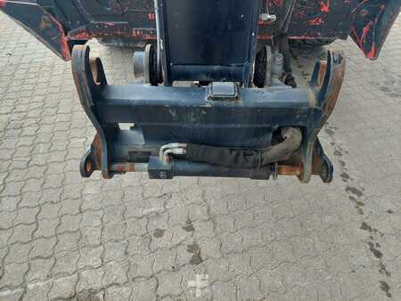 Telehandler Rotating 2018  Manitou MRT3255P+ ST4 (2)